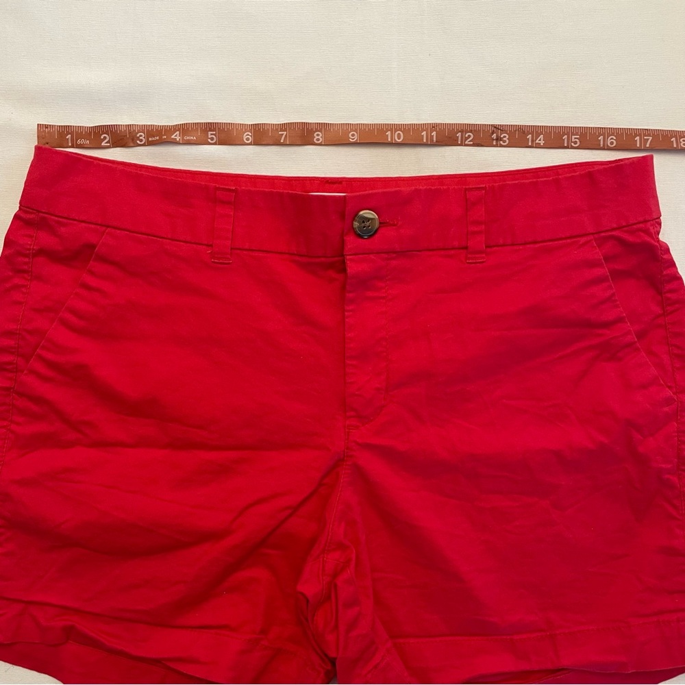 Old Navy Mid-Rise Everyday Short Bright Red Shorts Women's 12 - Picture 3 of 5